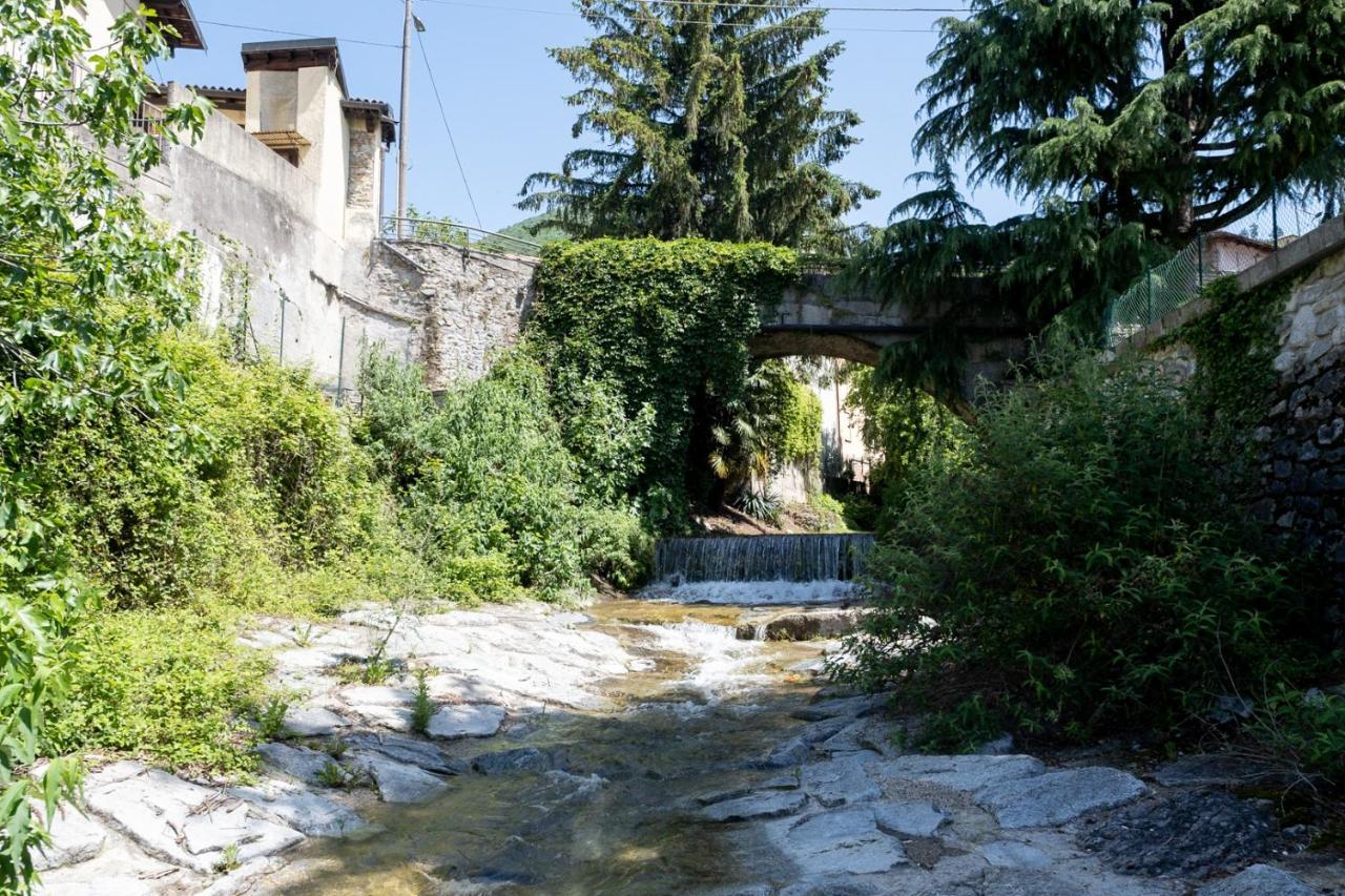 La Casa Sotto Le Cascate Lago Maggiore - Ixihome Cittiglio المظهر الخارجي الصورة